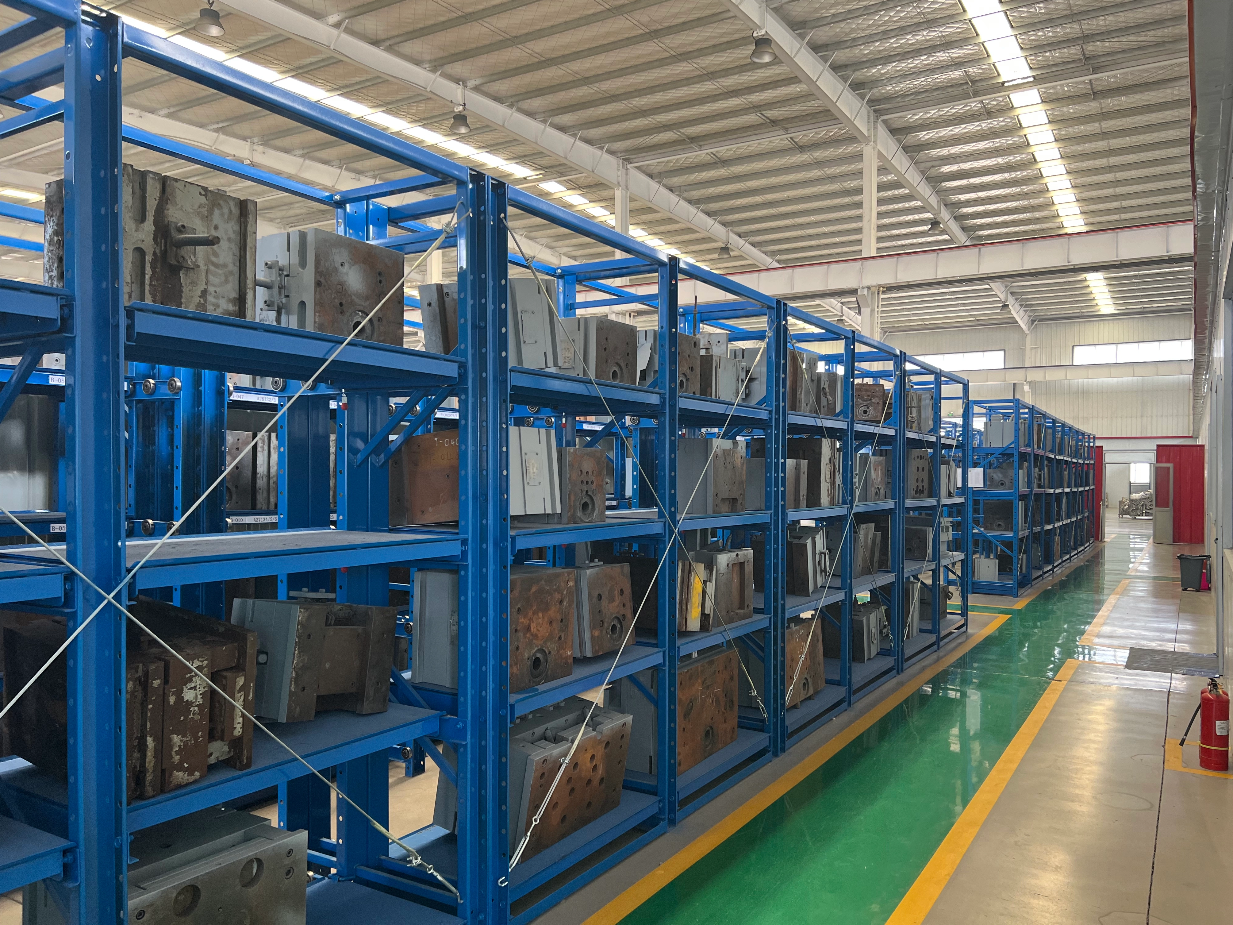 La estructura y el proceso de trabajo de los moldes que se funden en el troquel